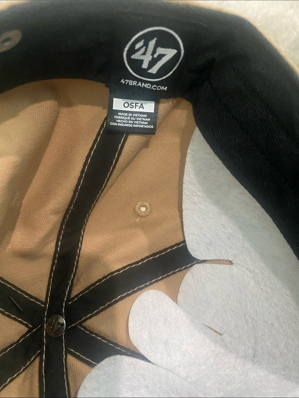 🆕⚾️47  New York Yankees Clean Up Adjustable Hat - Khaki & Navy - Picture 6 of 7
